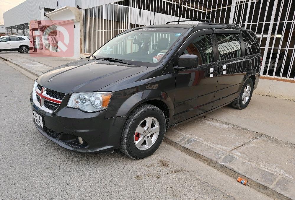 دودج جراند كارافان